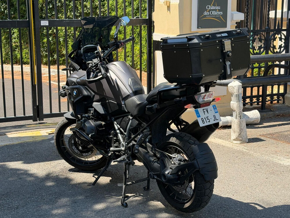 DIVERS 2020 occasion 92420 Vaucresson
