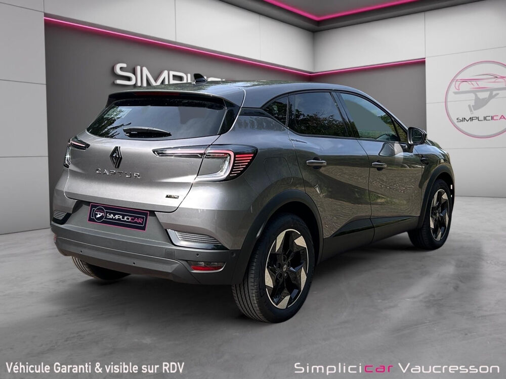Captur captur E-tech full hybrid 160 techno 2026 occasion 92420 Vaucresson