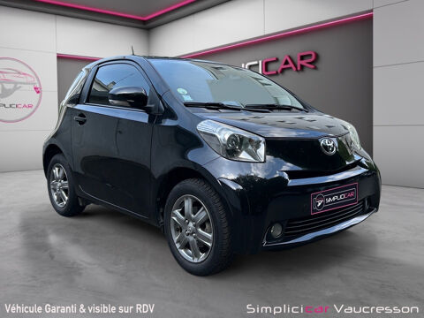 Toyota IQ iQ&sup2; 68 VVT-i MultiDrive 2010 occasion Vaucresson 92420