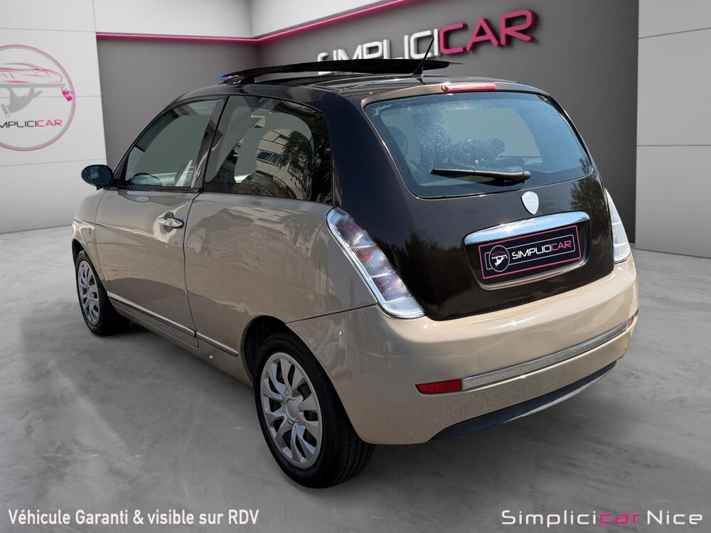 Ypsilon 1.4 8v 77 Platino 2007 occasion 92420 Vaucresson