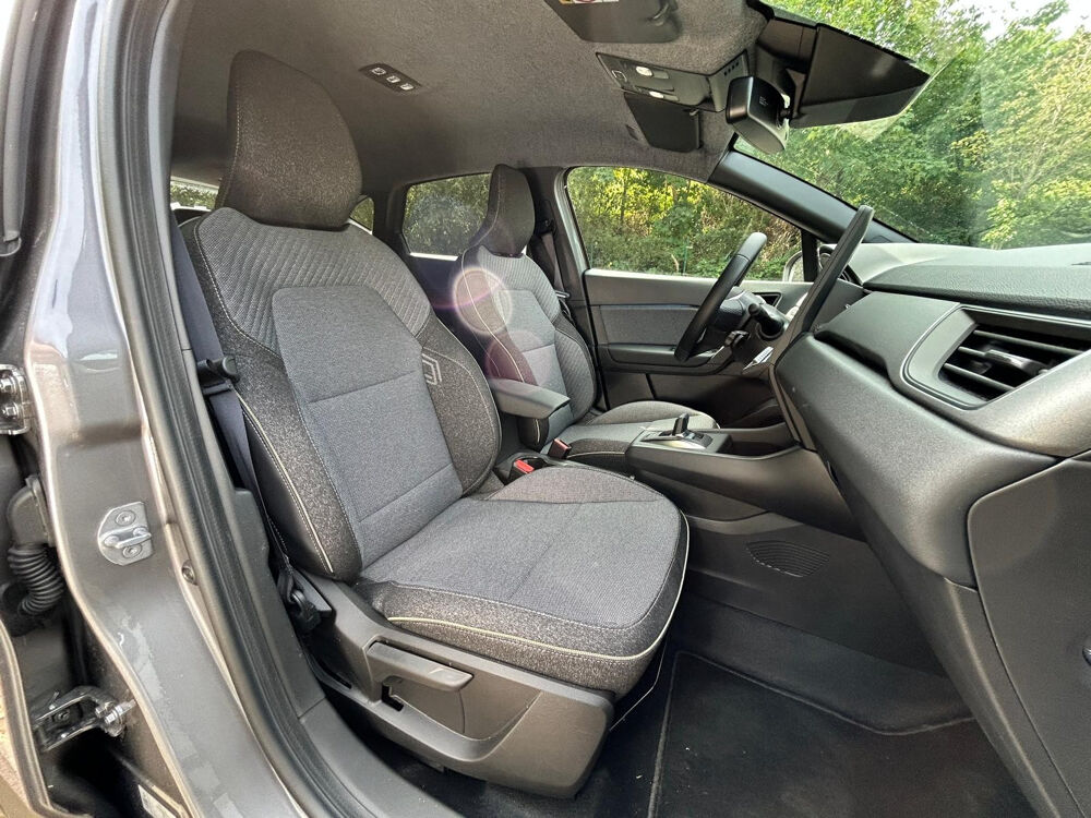 Captur captur E-tech full hybrid 160 techno 2026 occasion 92420 Vaucresson
