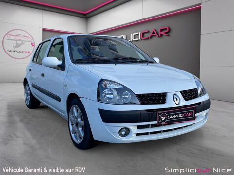 Renault clio ii CLIO 1.6i 16V Privil&egrave;ge