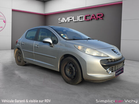 Peugeot 207 1.6 VTi 16V 120ch F&eacute;line 2007 occasion CUSSET 03300