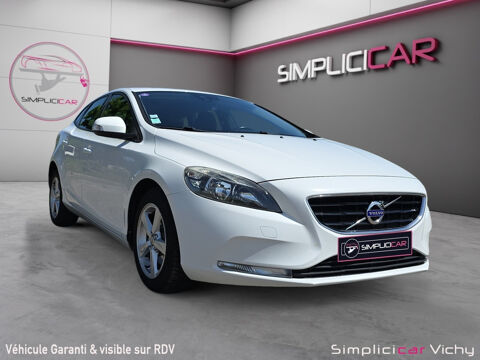 Volvo V40 T2 122 Kinetic 2016 occasion CUSSET 03300