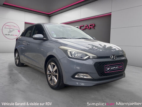 Hyundai i20 1.2 84 Intuitive Plus feux automatiques 