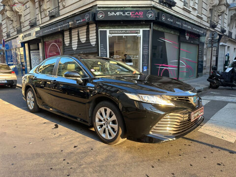 Toyota Camry Hybride Pro 218ch 2WD Dynamic Business 2019 occasion Paris 75015
