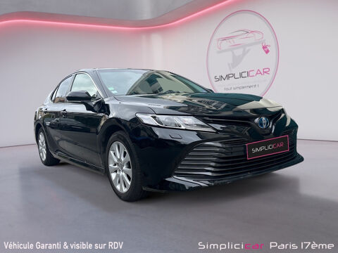 Toyota Camry Hybride 218ch 2WD Dynamic 2020 occasion Paris 75017