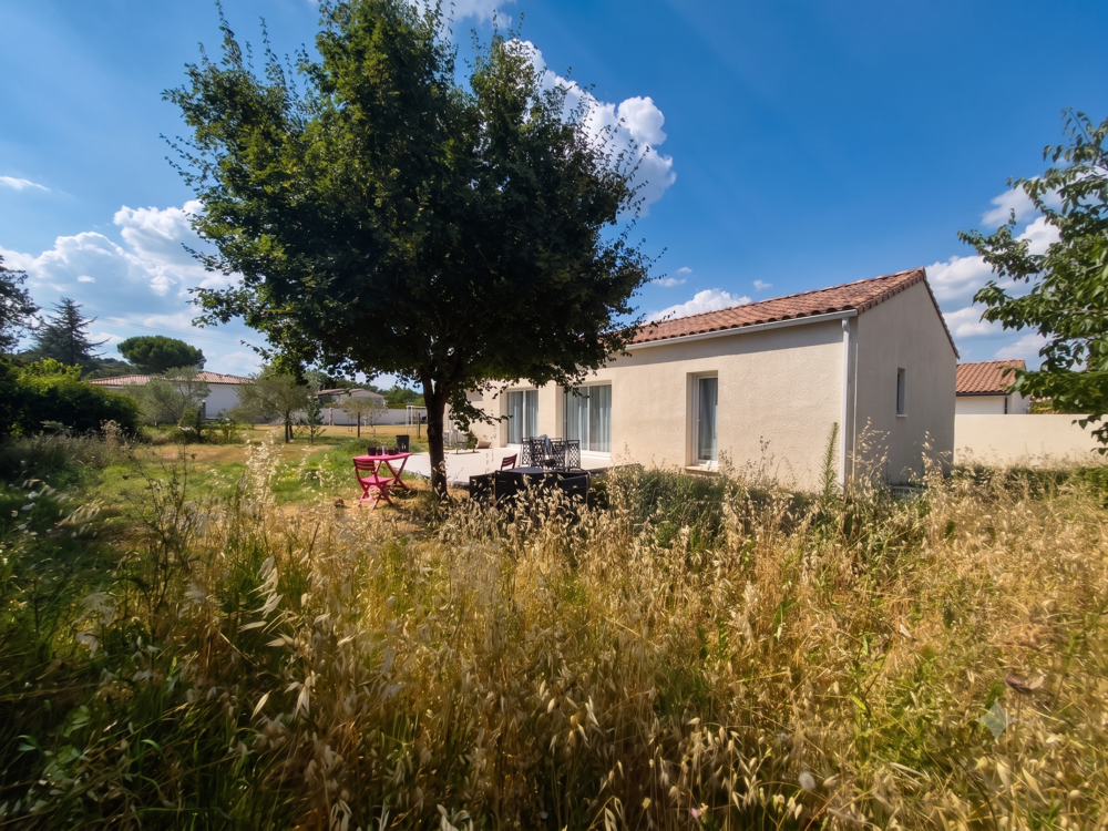 Villa Plein-Pied (2024) : 106 m2 optimisés sur une vraie parcelle de 811 m2  Saint-Geniès-de-Malgoirès.