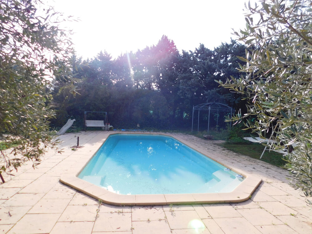 � vendre  Propri�t�/ch�teau Saint-Paul-les-Fonts (30330)