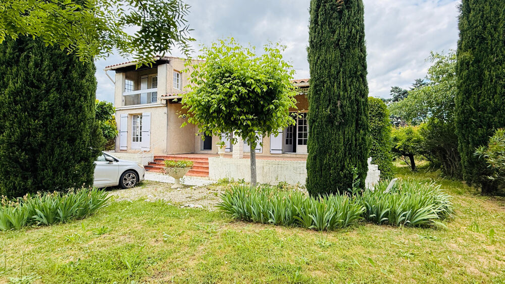 A vendre à Sainte-Anastasie maison de 120m2