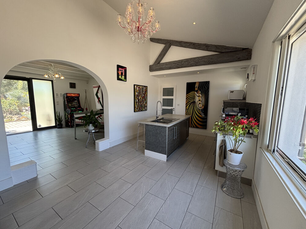 à vendre  Maison Saint-Laurent-d'Aigouze (30220)