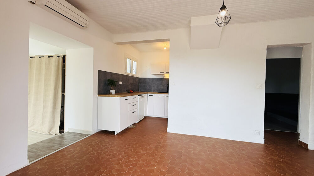 À vendre Maison de plain-pied rénovée avec jardin à Garrigues-Sainte-Eulalie