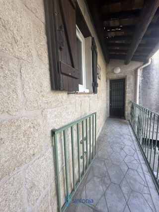  Appartement à louer 3 pièces 67 m²