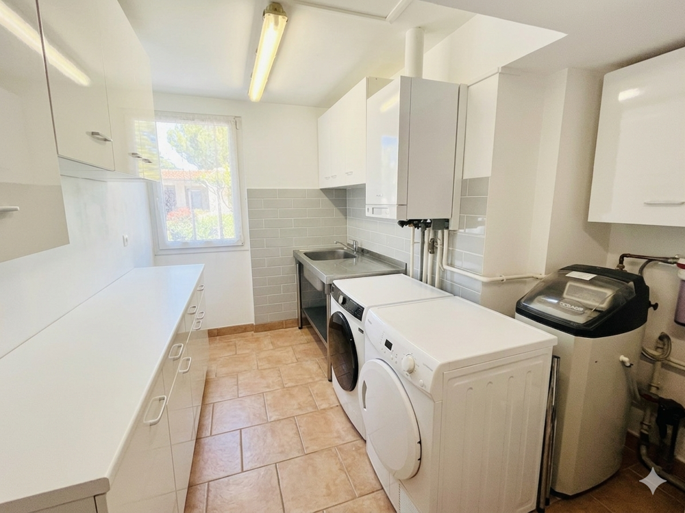 à vendre  Maison Sernhac (30210)