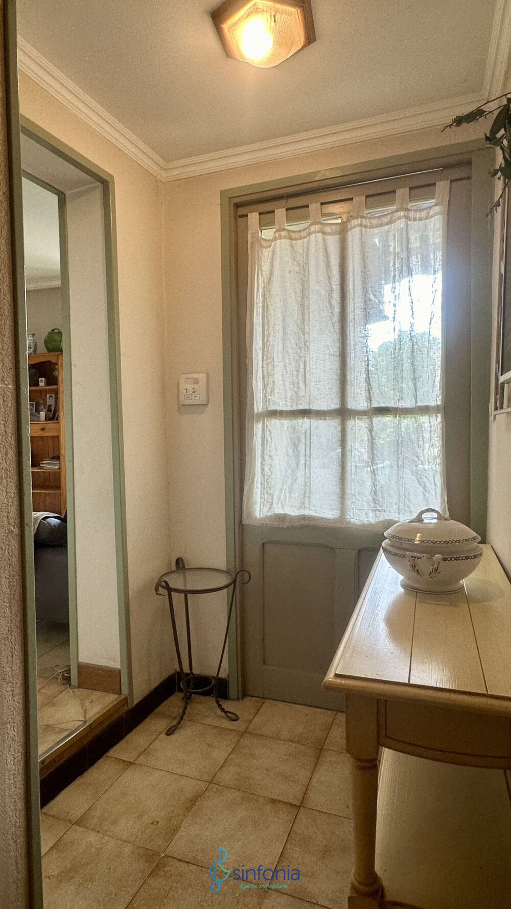 Vente Maison À Vendre, charmante Maison de Village en Pierre avec terrasse à 4 km d'Uzès, dans un village dynamique avec co Uzes