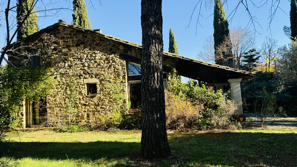  vendre  Maison Uzs (30700)