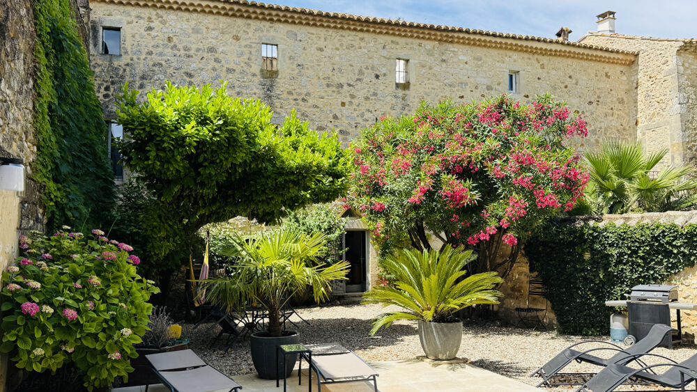 Vente Maison Propriété de charme avec piscine à 7 minutes d'Uzès Uzes
