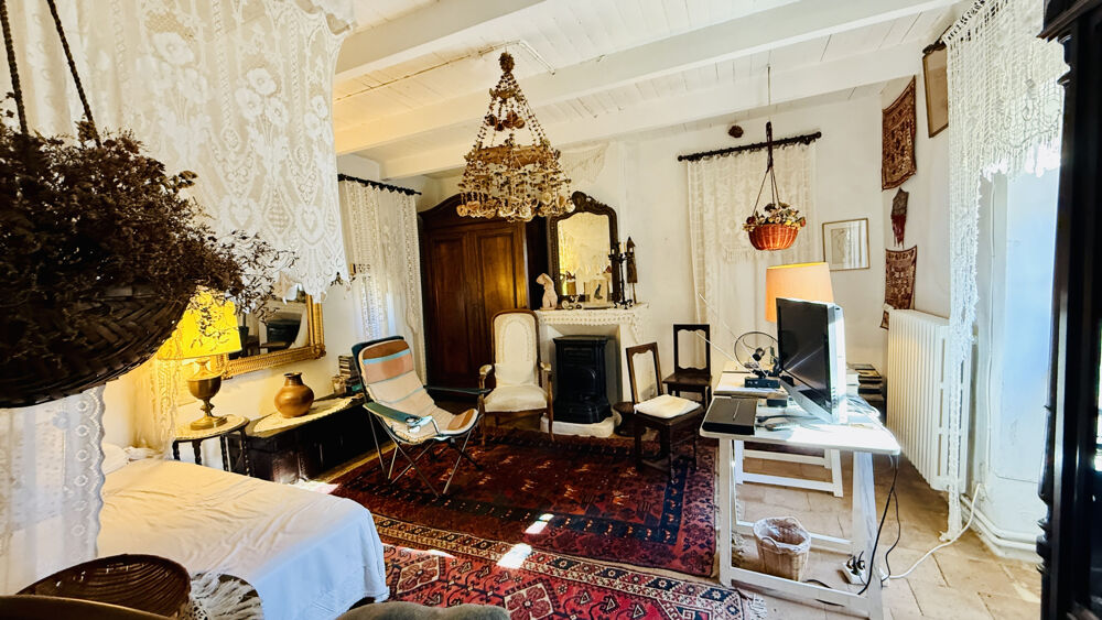  vendre  Maison Uzs (30700)