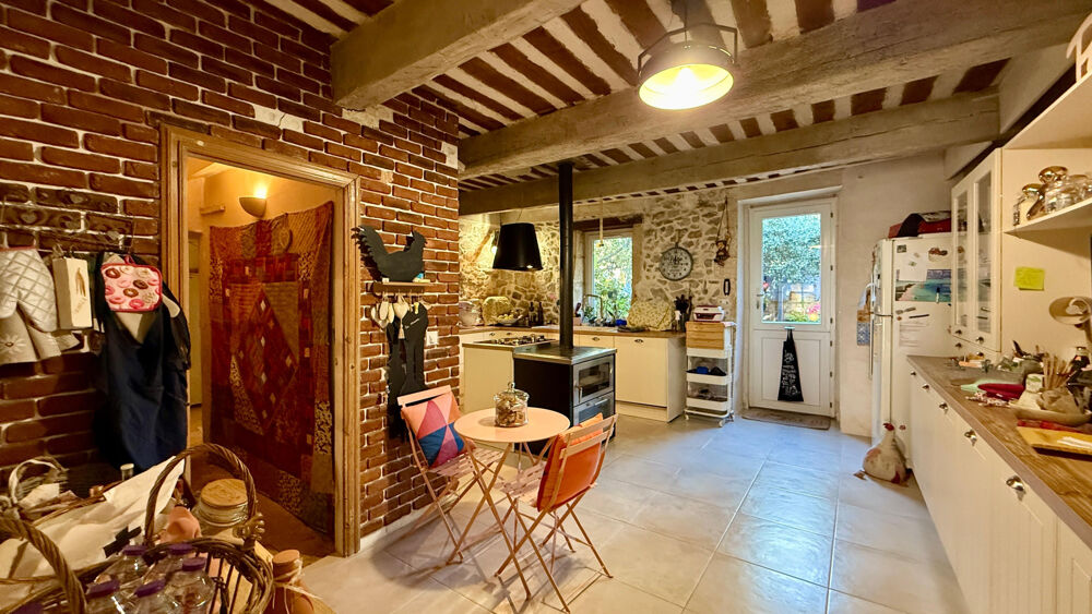 Vente Maison VENTE MAISON DE VILLAGE entre Nîmes, Avignon, Uzès Ledenon