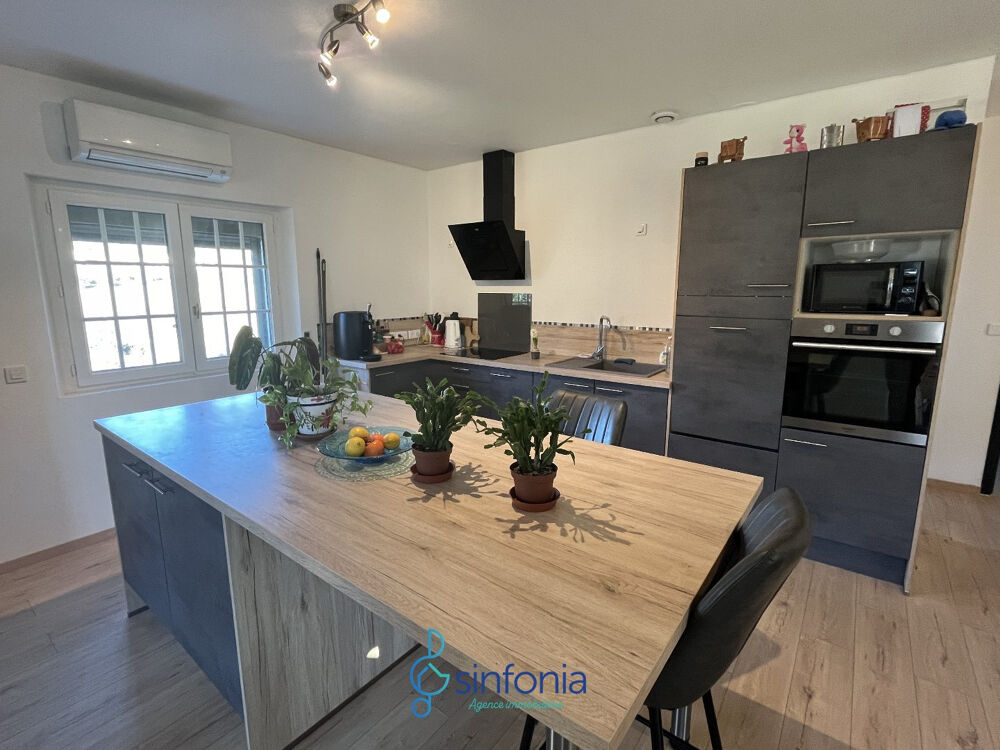 Vente Maison En vente Villa de 213m2 habitable 6 chambres St florent sur auzonnet