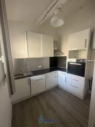  Appartement à louer 3 pièces 67 m²