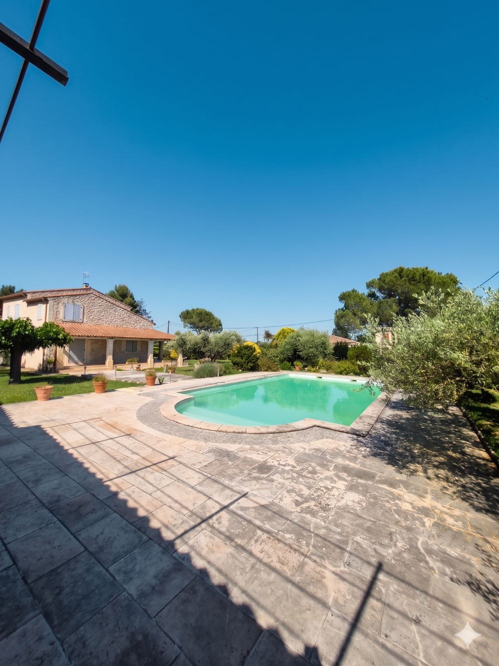 PROPRIÉTÉ D'EXCEPTION (235 M2) AVEC DÉPENDANCE, PISCINE ET FORAGE - SAINT-GENIÈS-DE-MALGOIRES