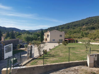Vente Maison En vente Villa de 213m2 habitable 6 chambres St florent sur auzonnet