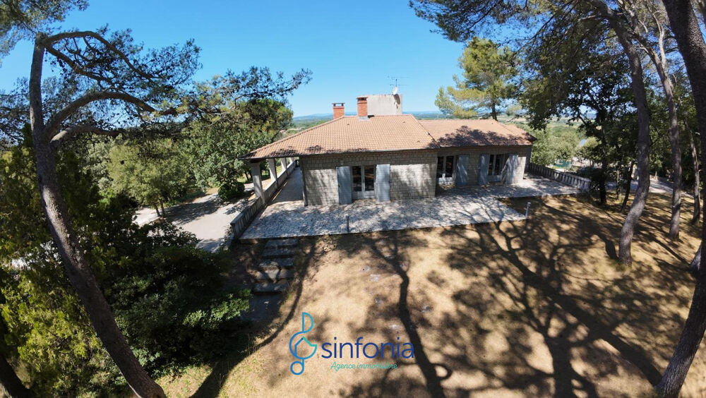 Vente Maison Propriété en pierre avec piscine et vue dominant Ste anastasie