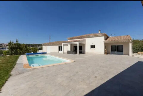   SEPTÈMES-LES-VALLONS   ENTRE MARSEILLE ET AIX, UNE PROPRIÉTÉ AUX MULTIPLES POSSIBILITÉS ! Maison - 5 pièce(s) - 252 m²