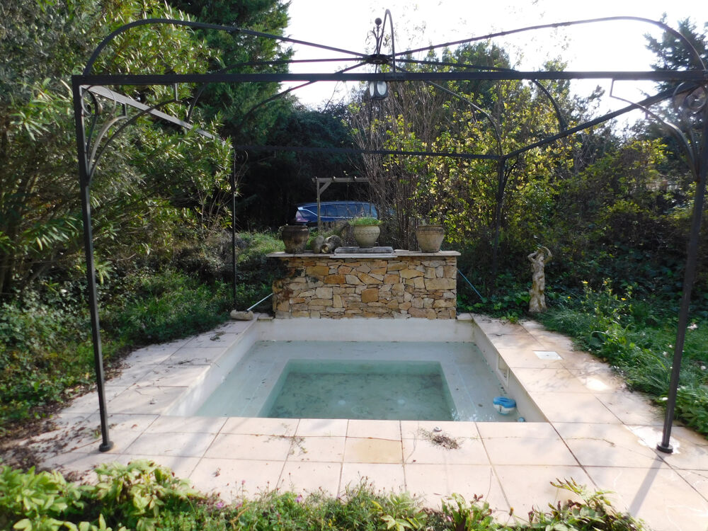 � vendre  Propri�t�/ch�teau Saint-Paul-les-Fonts (30330)