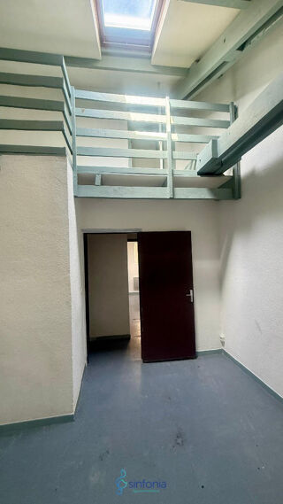  Maison � vendre 15 + pi�ces 450 m�