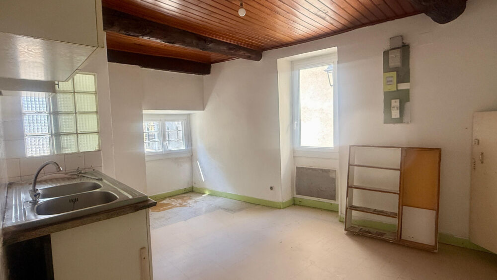 Vente Maison Maison de village à rénover. Beau potentiel au cœur d'Arpaillargues Uzes