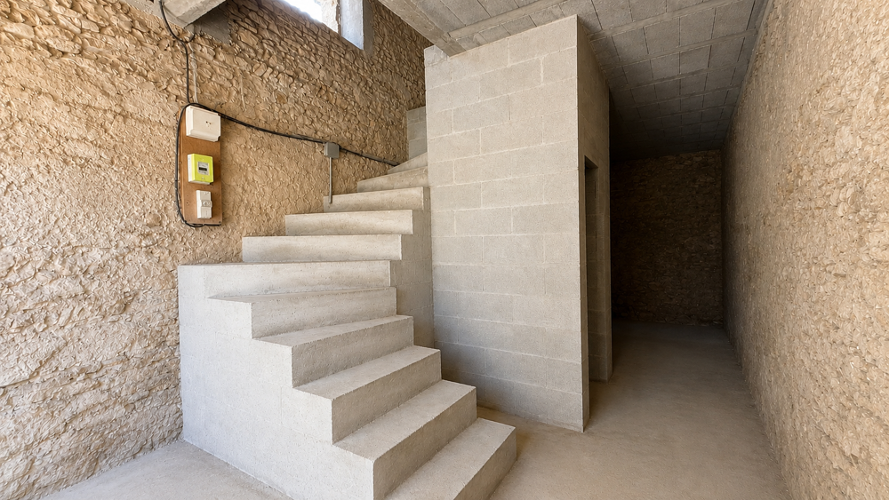 Vente Maison Ancienne remise en pierre à réinventer. Un projet unique au cœur de Saint-Maximin St maximin