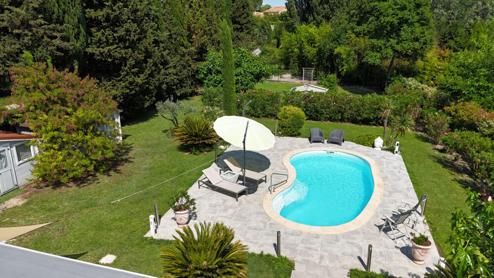 Vente Maison Vente maison coup de coeur située à seulement 4 km de la cité ducale d'Uzès. Uzes