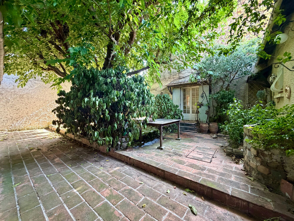 Vente Maison Nîmes   Maison de 120 m2 avec appartement indépendant de 45 m2, 2 garages et jardin Nimes