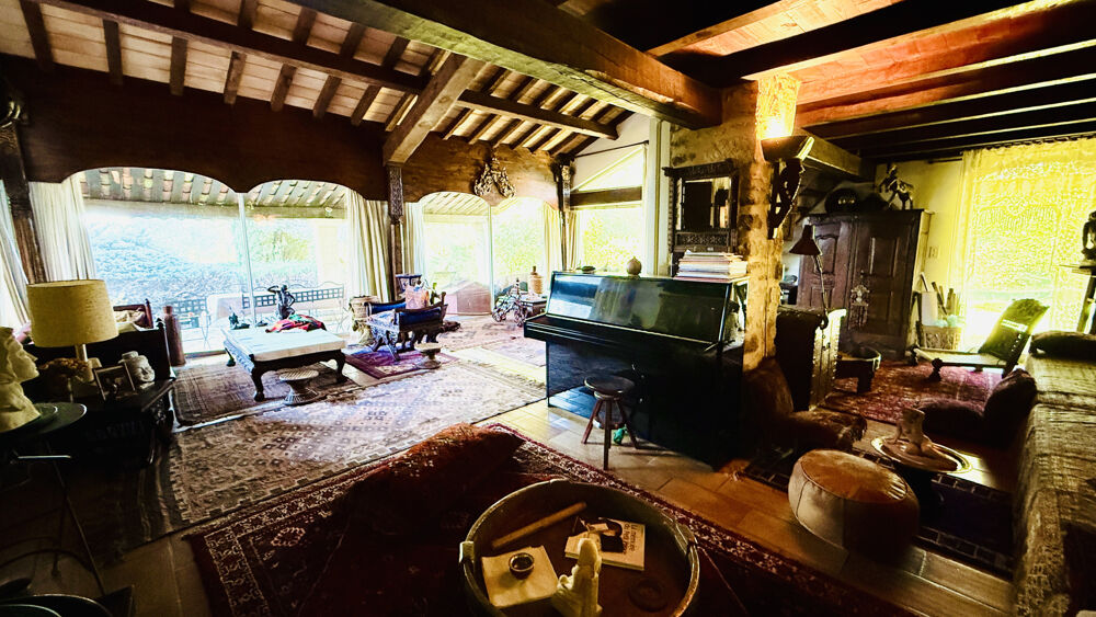  vendre  Maison Uzs (30700)