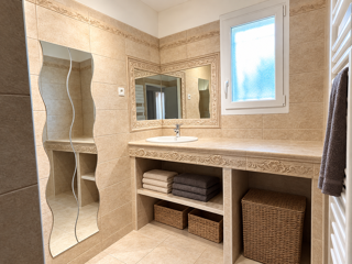 Vente Maison Maison de plain-pied de 116 m2   Russan, Sainte-Anastasie Ste anastasie
