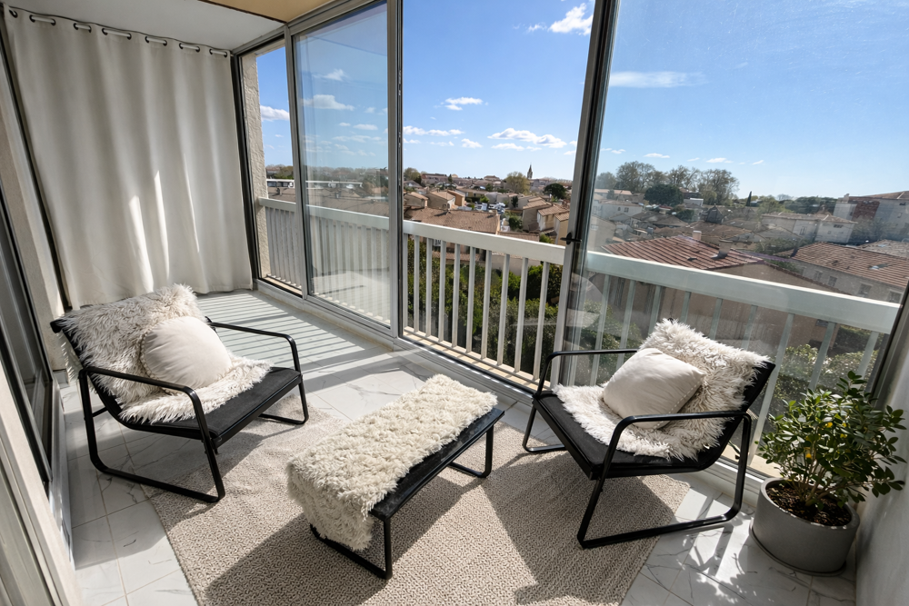 LUNEL Appartement T3 lumineux avec terrasse, cave et stationnement