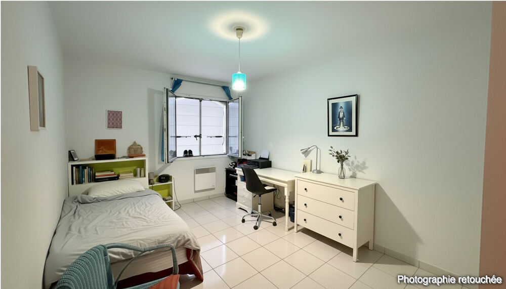 Vente Appartement Appartement T2 - Résidence sécurisée - Dernier étage avec terrasse - Vendu loué Uzes