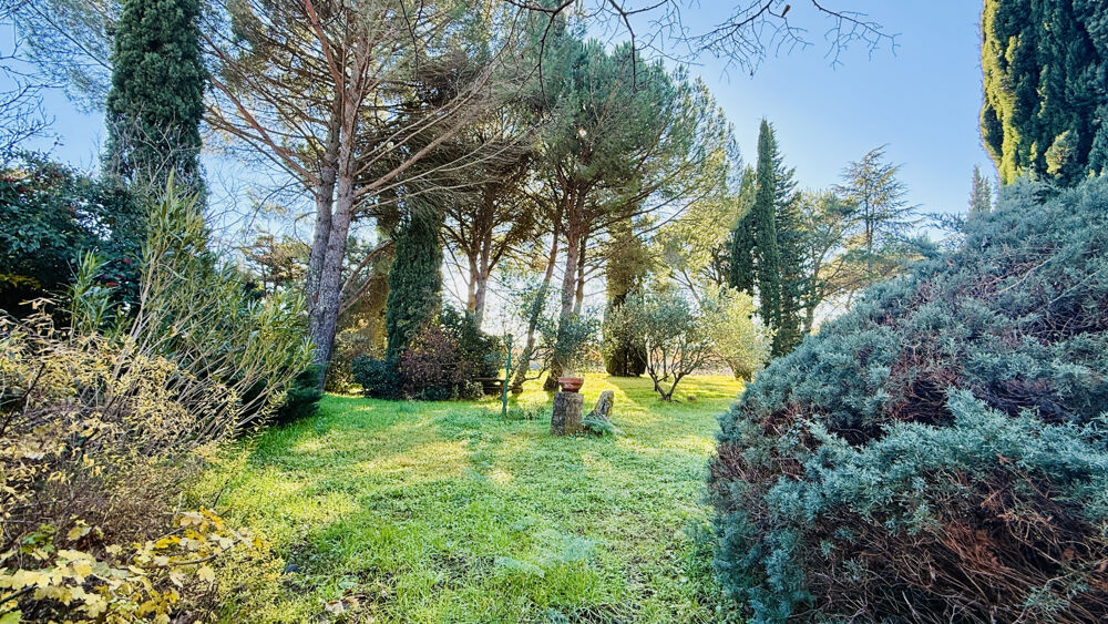  vendre  Maison Uzs (30700)