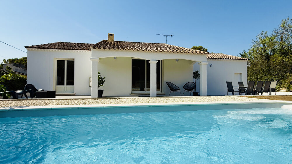 Maison de plain-pied entièrement rénovée avec piscine, sans vis-à-vis