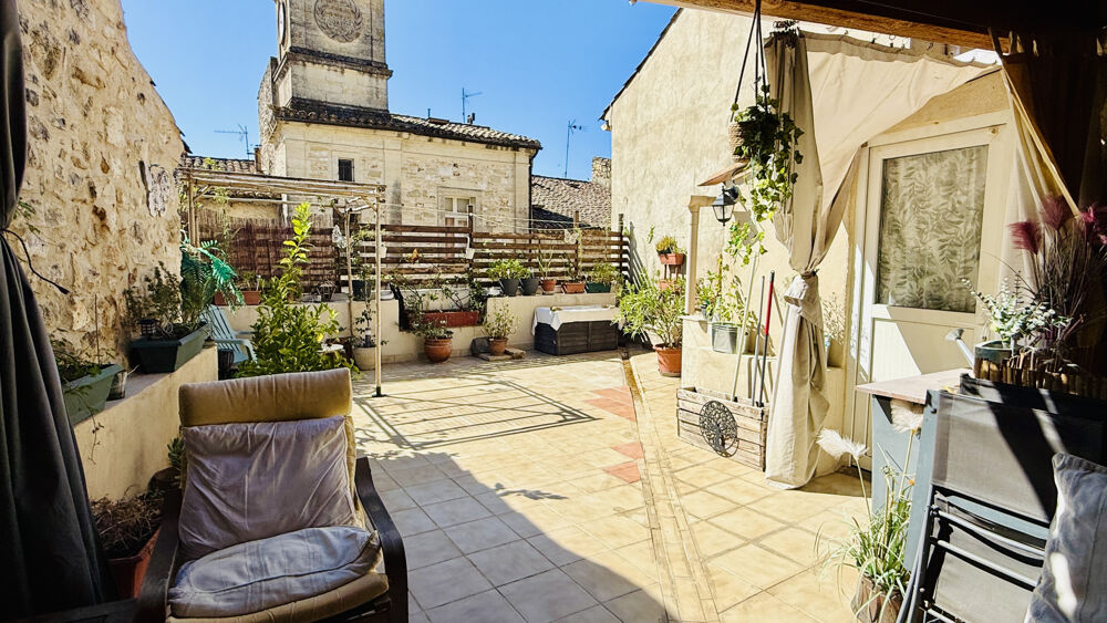 Vente Maison Ensemble immobilier avec commerce, habitation et terrasse   beau potentiel Arpaillargues et aureillac