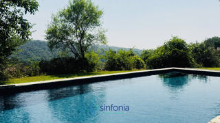  Maison � vendre 8 pi�ces 246 m�