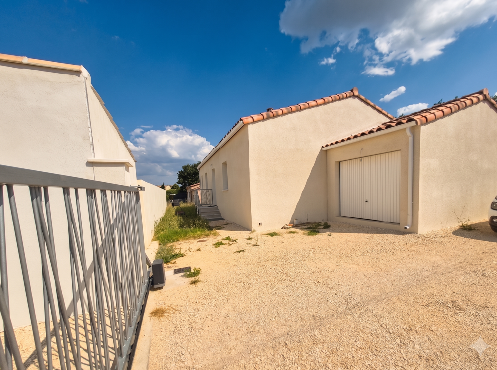 Vente Maison Villa Plein-Pied (2024) : 106 m2 optimisés sur une vraie parcelle de 811 m2 - Saint-Geniès-de-Malgoirès. St genies de malgoires