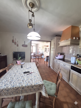  Maison à vendre 6 pièces 235 m²