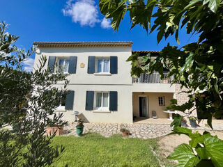  Maison � vendre 7 pi�ces 195 m�