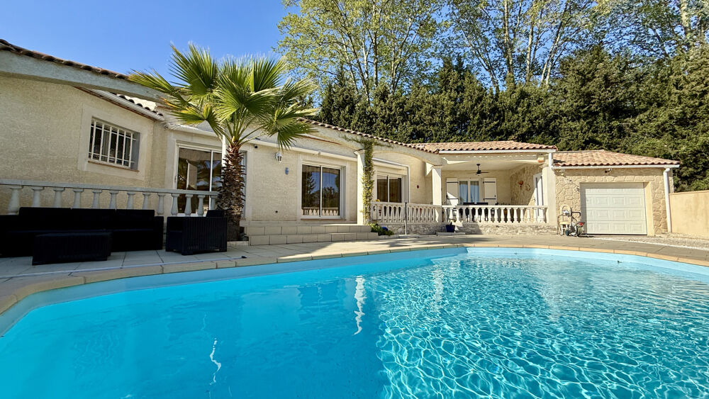 Superbe villa familiale avec piscine et espace professionnel à deux pas dUzès