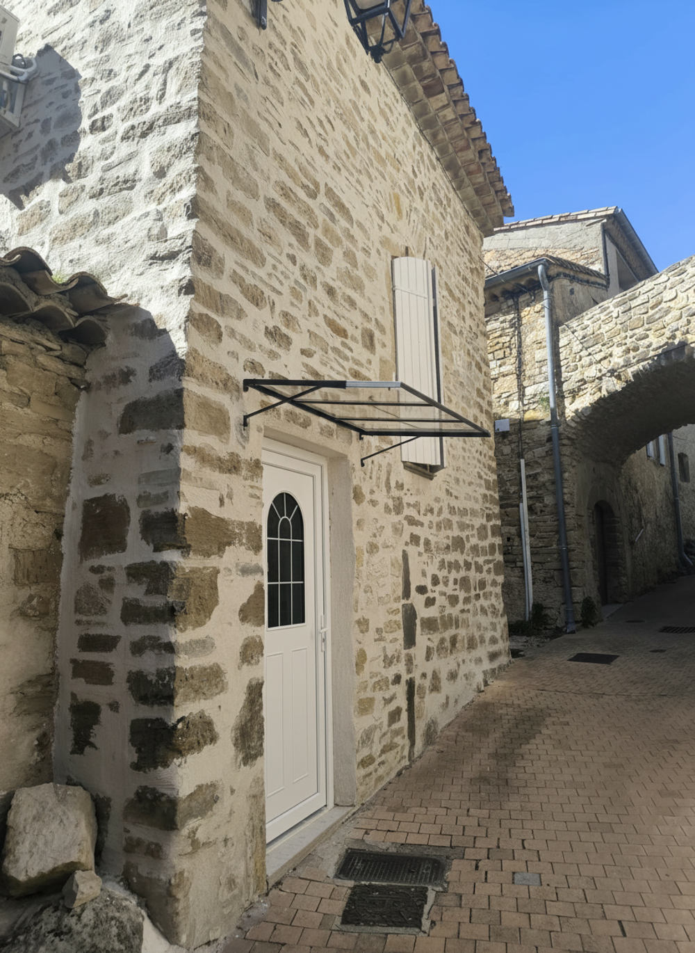 Authentique Maison de Village Rénovée L'Alliance de la Pierre et du Contemporain