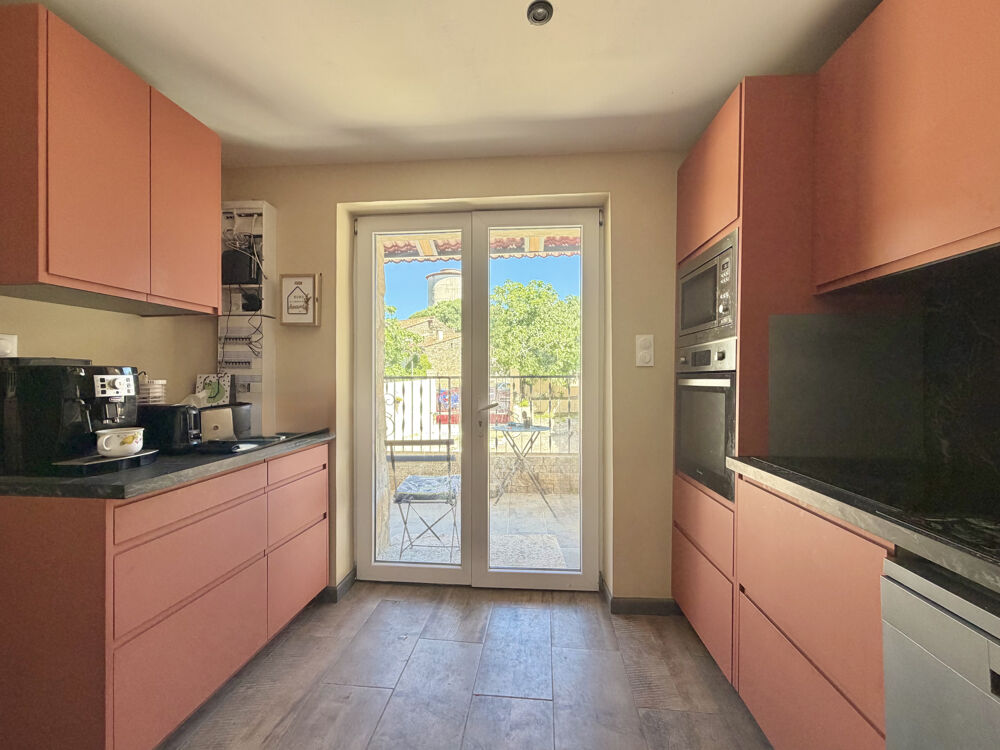 Vente Maison Maison de village rénovée avec appartement indépendant, terrasse et hangar   Saint-Jean-de-Ceyrargues St jean de ceyrargues