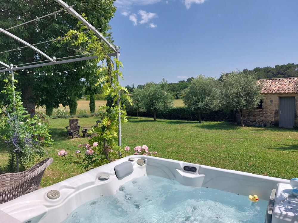 � vendre  Propri�t�/ch�teau Uz�s (30700)